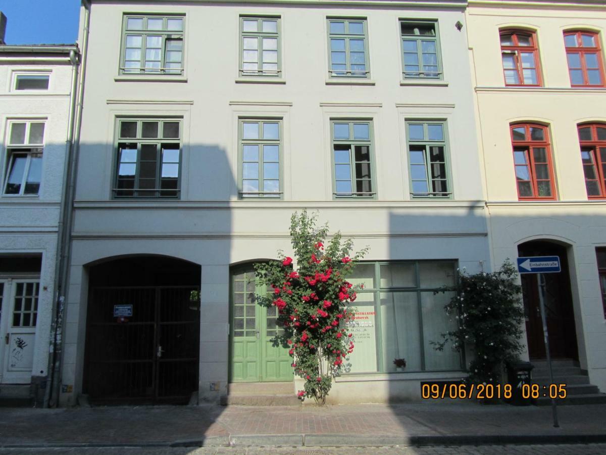 Altstadt Ferienwohnung Wismar Ngoại thất bức ảnh